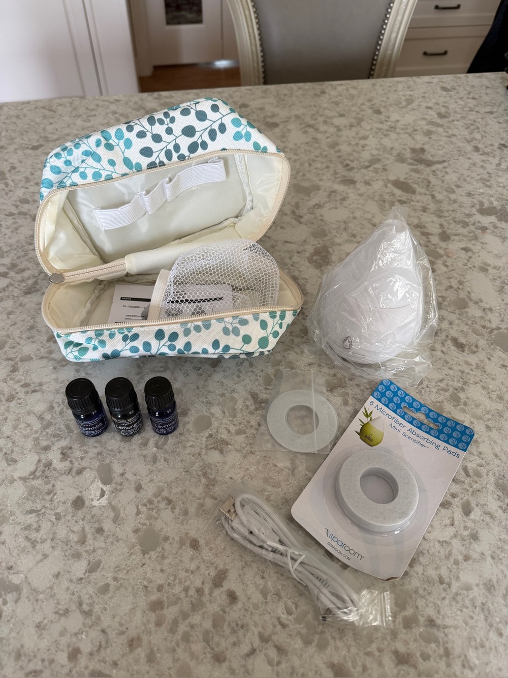 Mini Scentifier™M Fragrance Travel Portable Essential Oil Diffuser Kit NWOT